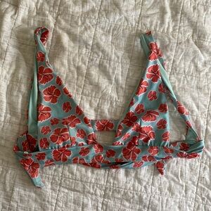 Tai swim bikini top